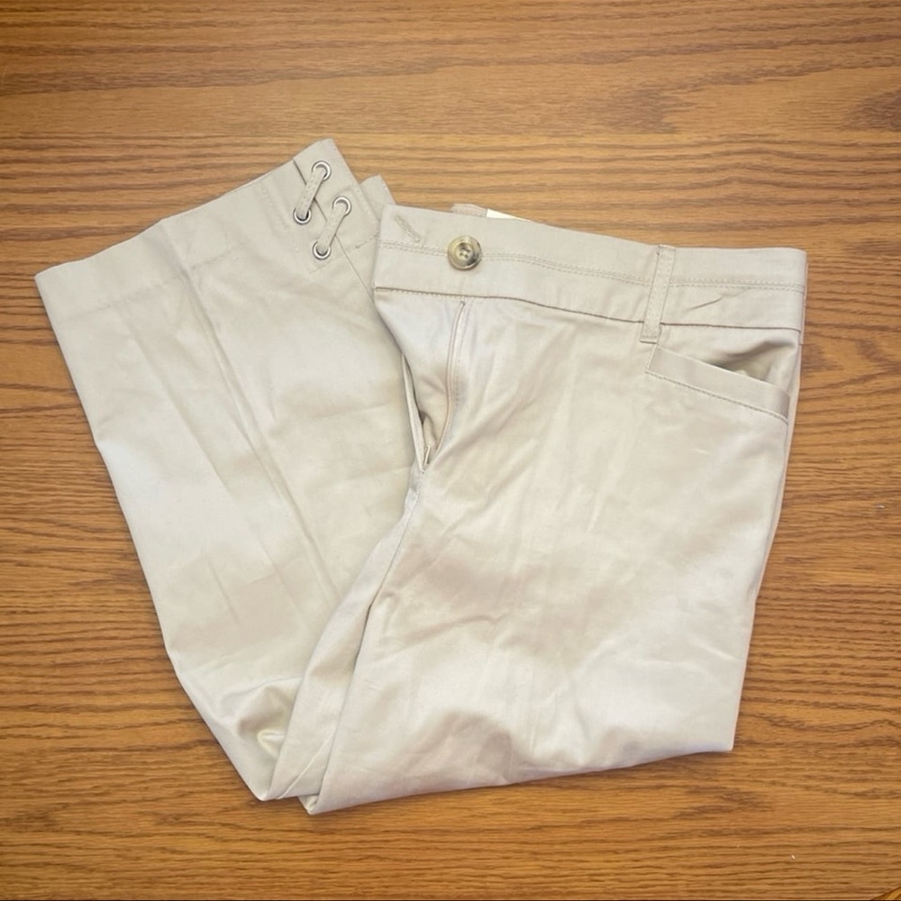 Studio Works woman's Capris size 12p